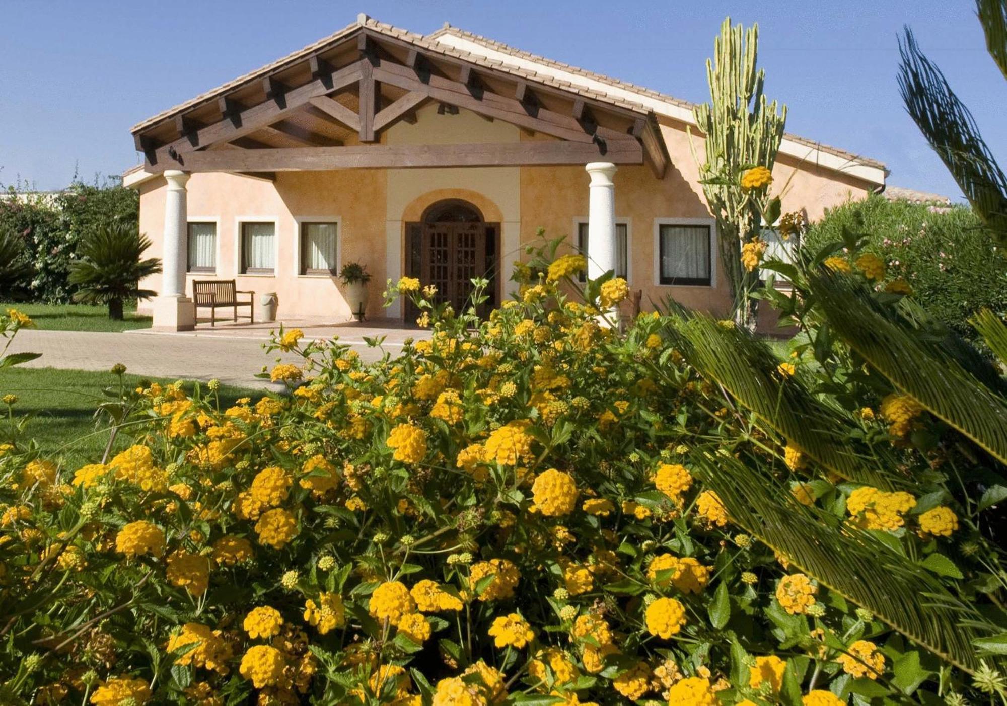 Lantana Resort Hotel&Apartments Pula Eksteriør bilde